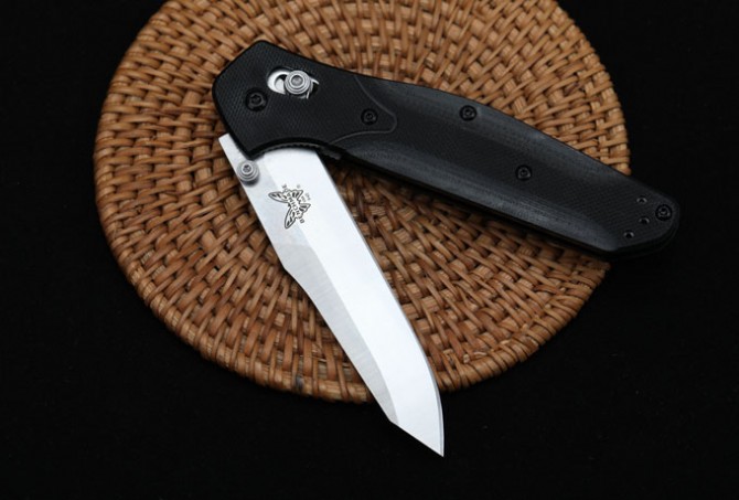 New version of butterfly 940 folding knife (full blade)