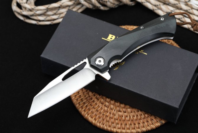 Customized version S0135 bearing quick opening folding knife