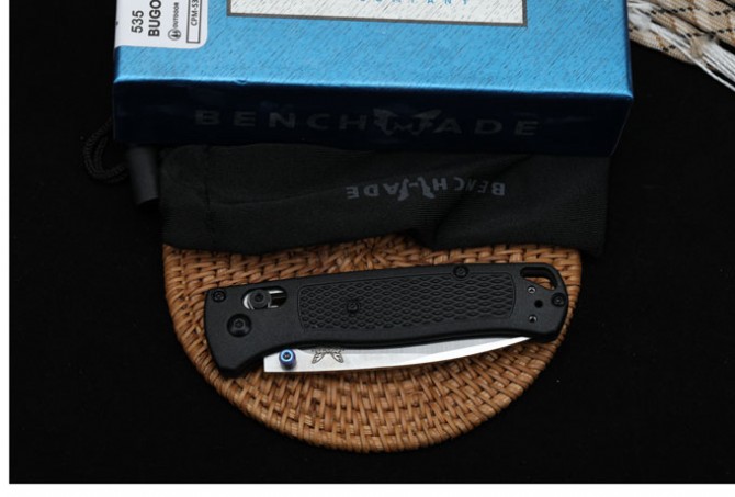 New version of butterfly 535 folding knife (black handle and half teeth)