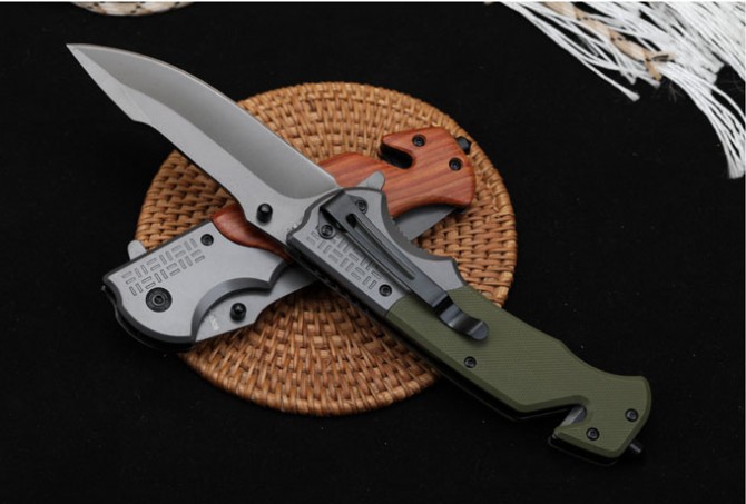 Browning DA308 quick opening folding knife