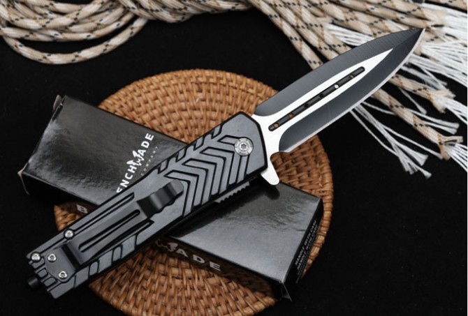 Butterfly DA313 - Quick opening folding knife