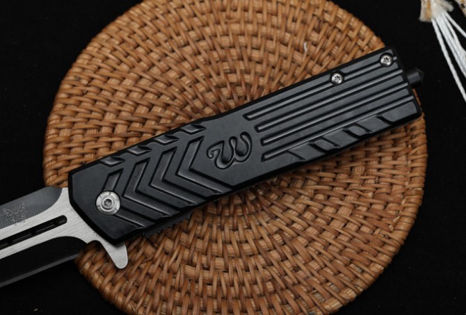 Butterfly DA313 - Quick opening folding knife