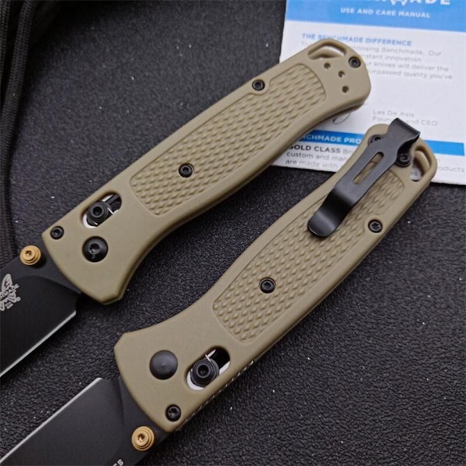 Butterfly 535 folding knife (desert color)