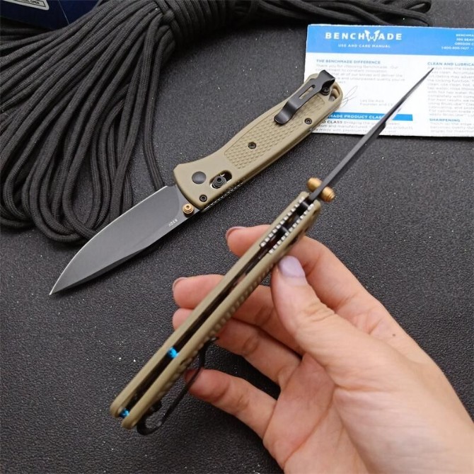 Butterfly 535 folding knife (desert color)