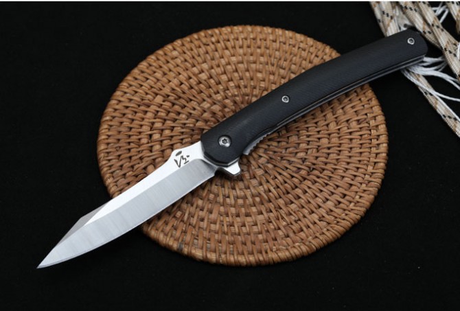 Holy Sword-Bearing Quick Opening Folding Knife