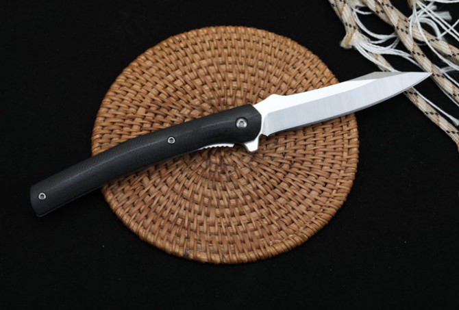 Holy Sword-Bearing Quick Opening Folding Knife