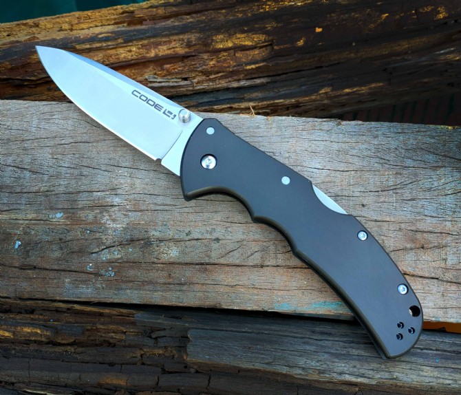 Cold Steel CODE 4 Folding Knife