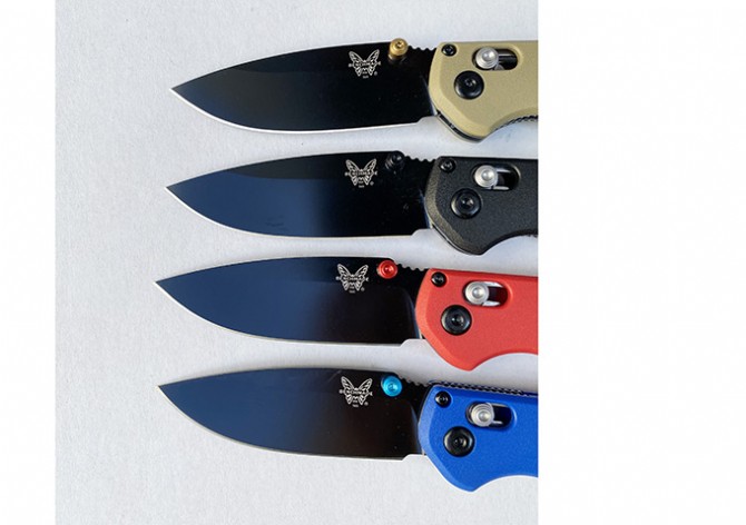 New version of butterfly 565 folding knife (black blade)