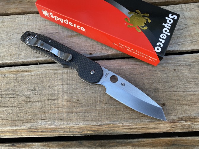 Spyderco Spider C240 ​​Bearing Folding Knife (Carbon Fiber)