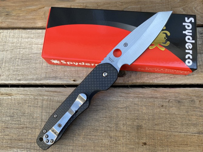 Spyderco Spider C240 ​​Bearing Folding Knife (Carbon Fiber)