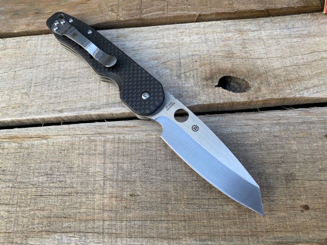 Spyderco Spider C240 ​​Bearing Folding Knife (Carbon Fiber)