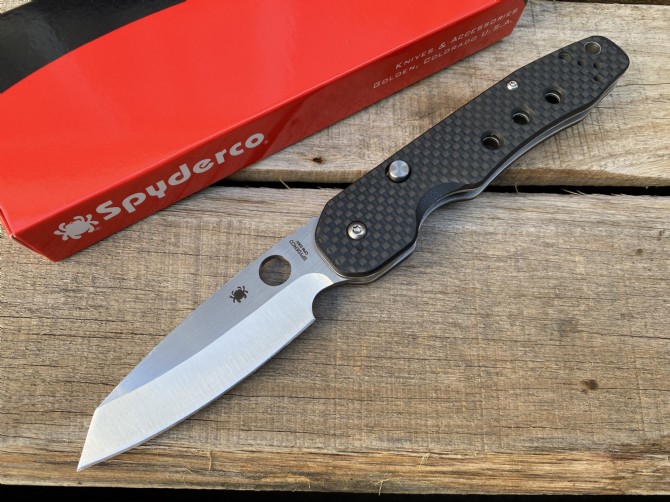 Spyderco Spider C240 ​​Bearing Folding Knife (Carbon Fiber)