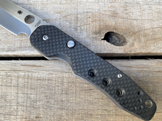 Spyderco Spider C240 ​​Bearing Folding Knife (Carbon Fiber)