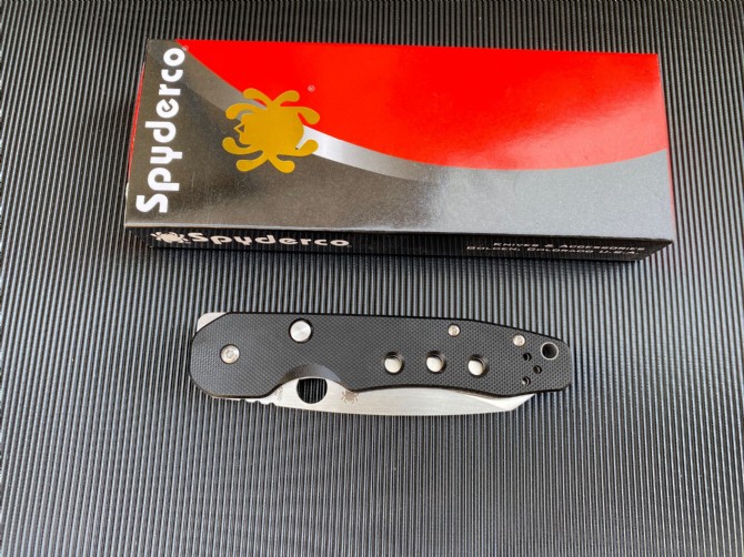 Spyderco Spider C240 ​​bearing folding knife (G10 handle)