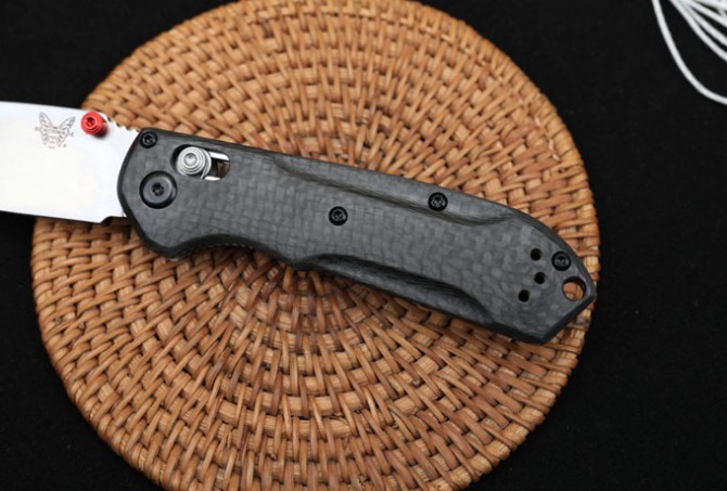 Benchmade Butterfly 565-1 carbon fiber handle folding knife