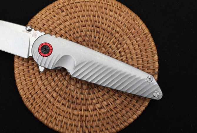 Steel handle rocket folding knife