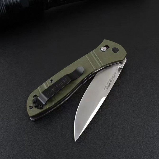 Benchmade butterfly 710D2 folding knife G10 handle (green)