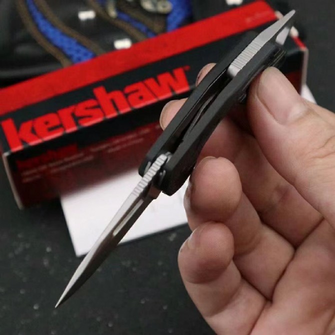 OEM genuine KERSHAW card show 1230 keychain folding knife.