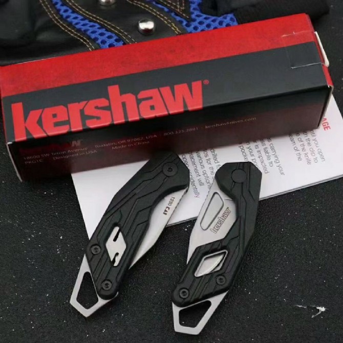 OEM genuine KERSHAW card show 1230 keychain folding knife.