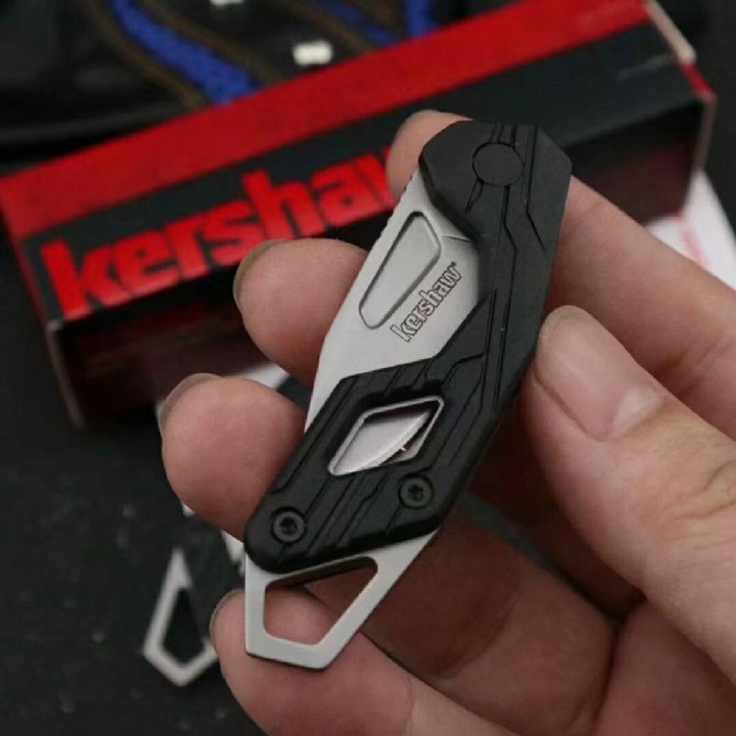 OEM genuine KERSHAW card show 1230 keychain folding knife.