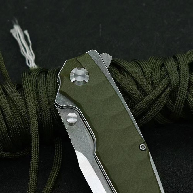 Python D2 Folding Knife-G10