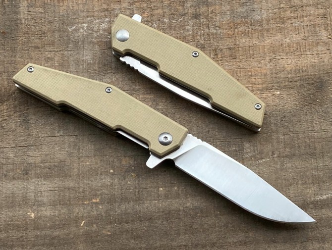 Boar - Desert Color Pocket Knife