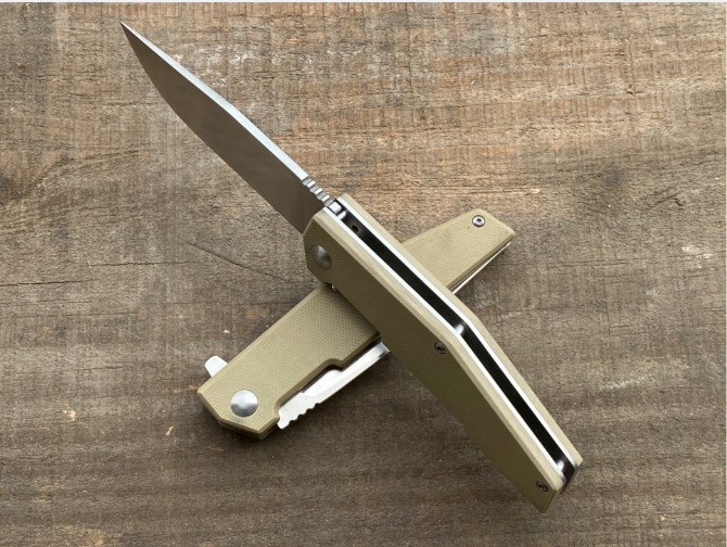 Boar - Desert Color Pocket Knife