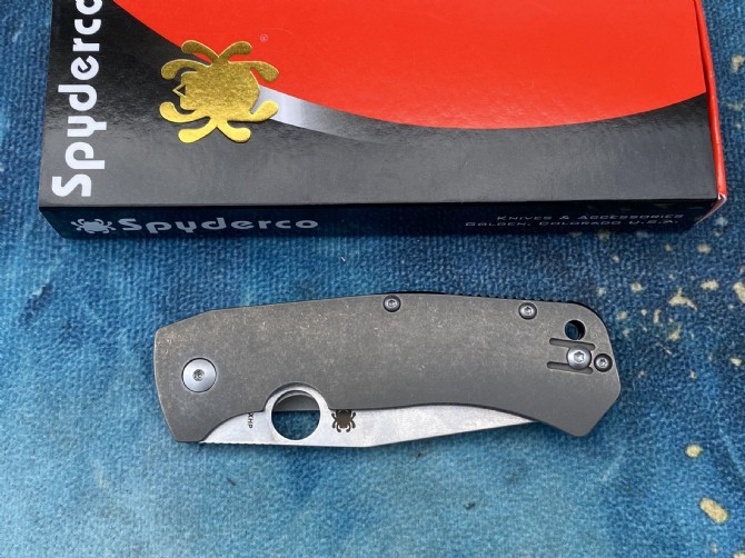 Spider C186 Titanium Folding Knife