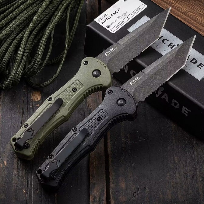 Butterfly 9071 Claymore side jump tactical knife (square head with serrations)