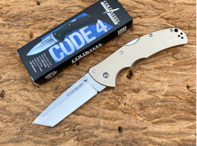 Coldsteel [Cold Steel Code 4] Taiwan version, S35vn steel belt lock. Genuine export OEM quality EDC folding knife