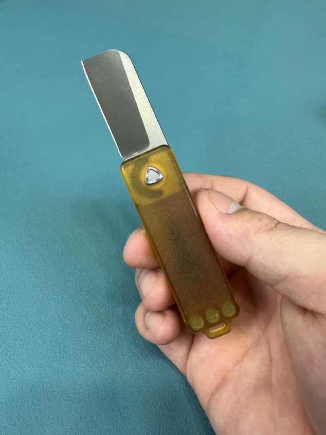 Rocket JJ219 magnetic knife