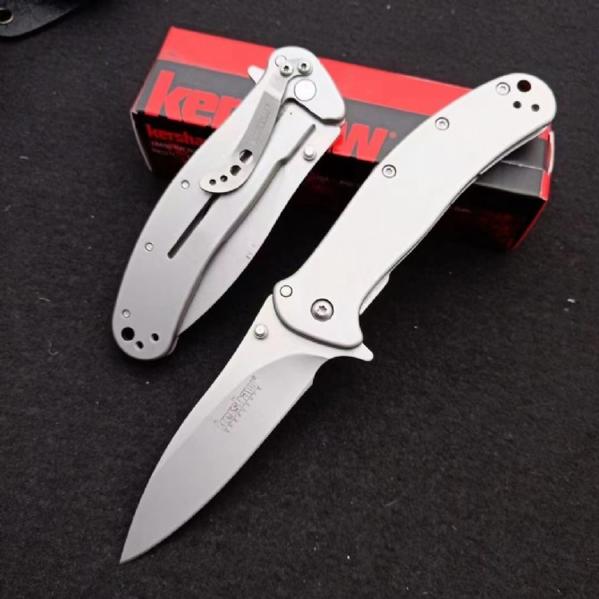 Kaxiu 1730s – Quick opening folding knife