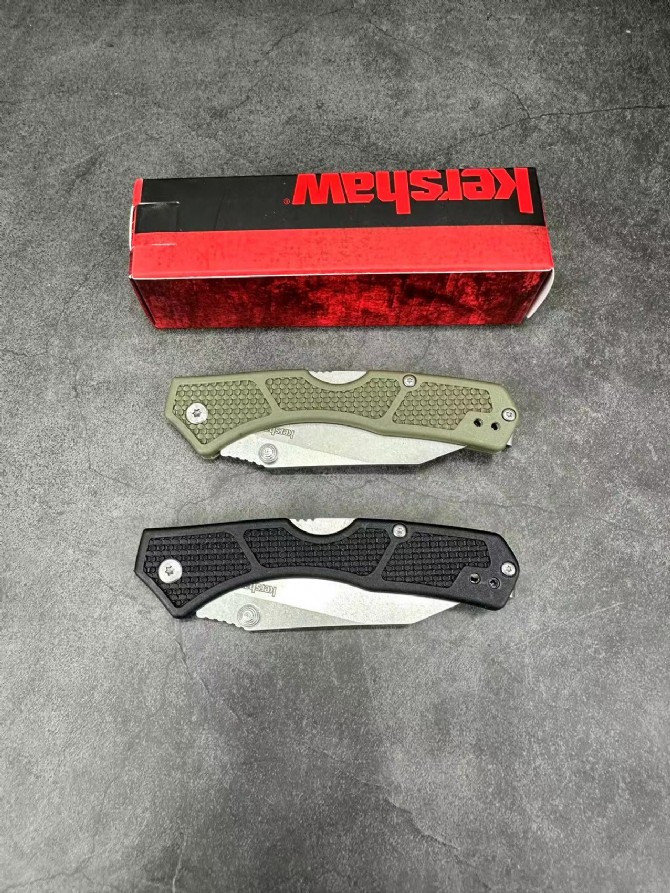 Kaxiu 2033 back lock folding knife