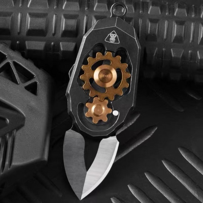 【Small Mecha】Mini multifunctional pocket knife