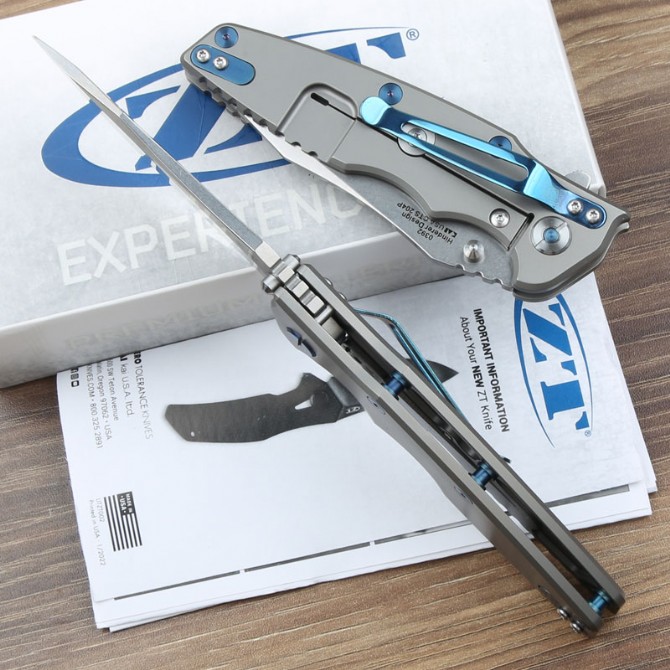 Zero error ZT 0392 titanium alloy folding knife