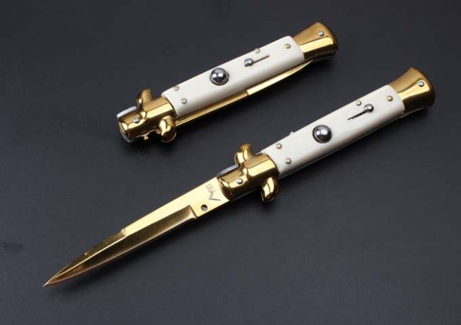 2016 new version 9-inch AKC Italian Mafia jumping knife (imitation ivory platinum blade)