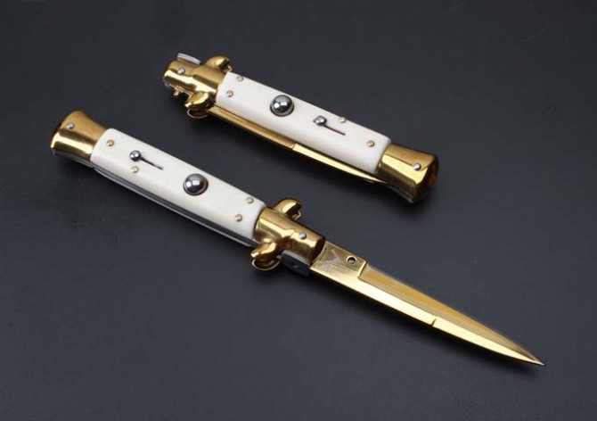 2016 new version 9-inch AKC Italian Mafia jumping knife (imitation ivory platinum blade)