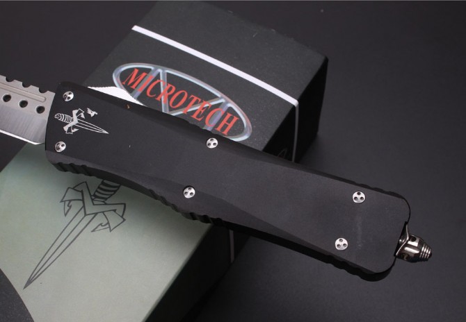 Microtech Microtech Tactical Dinosaur-Hellhound