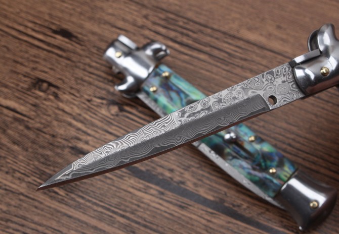 9-inch AKC Italian abalone jumping knife (Damascus gun bayonet)