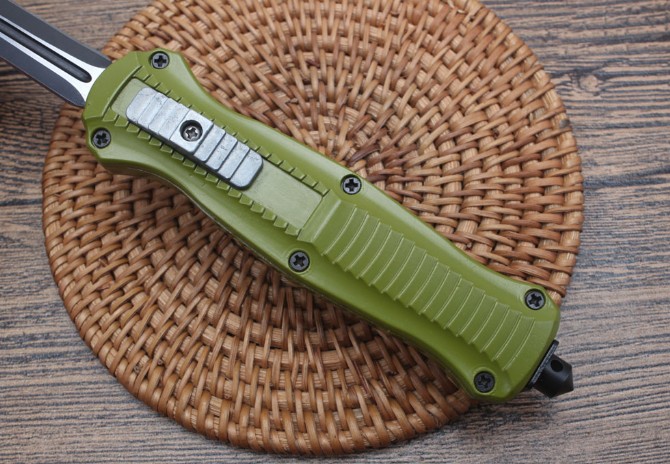 Butterfly 3300 straight jump knife {green handle}small size