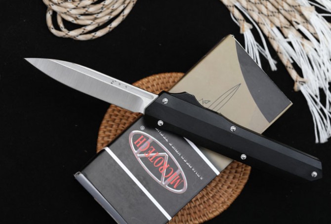 Microtech Munroe Cypher Code Apocalypse (3rd Generation Single Blade)