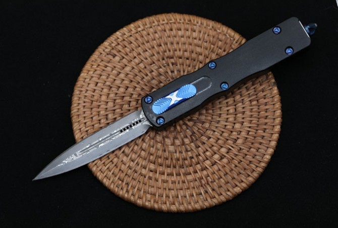 Damascus Steel - MICROTECH Micro Technology [Slaying the Dragon] Straight out