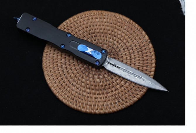 Damascus Steel - MICROTECH Micro Technology [Slaying the Dragon] Straight out