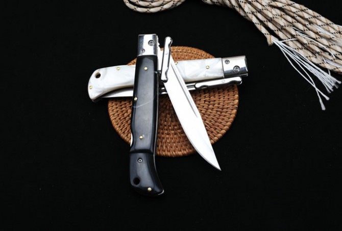 Patriot AKC Jump Knife (1)