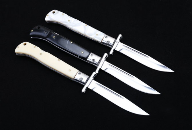 Patriot AKC Jump Knife (1)