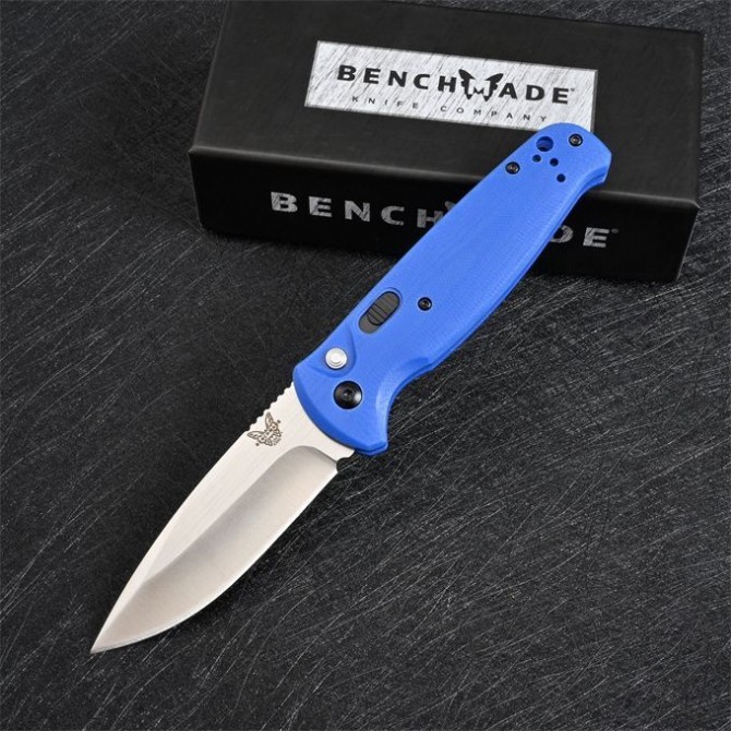 Butterfly Benchmade4300 side jump knife with safety lock