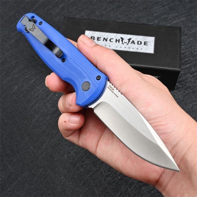 Butterfly Benchmade4300 side jump knife with safety lock