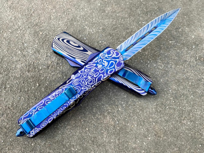 Microtech Troodon - Straight Out