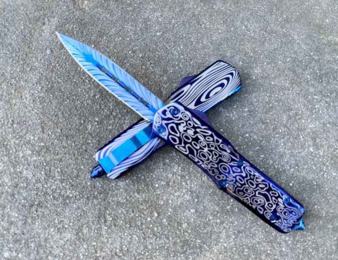 Microtech Troodon - Straight Out