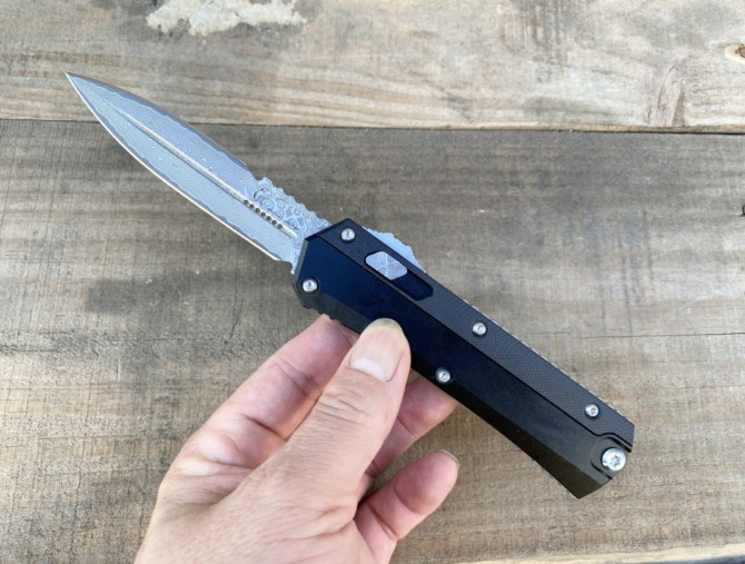 New Microtech Zombie Jump Knife (Damascus G10 handle)